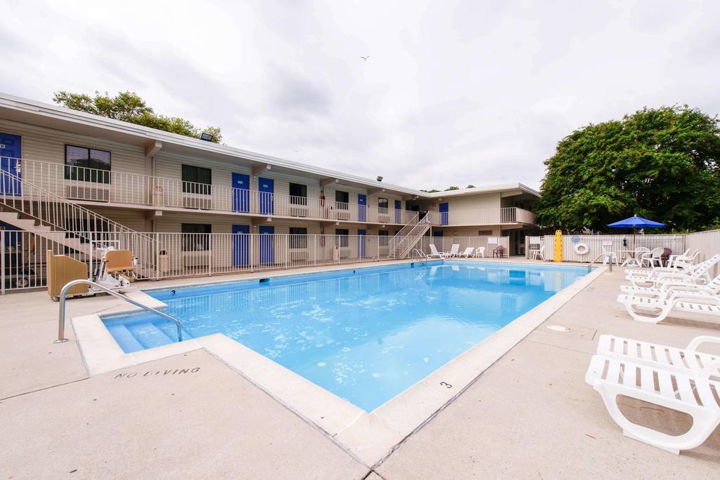 Motel 6-Norfolk, Va エクステリア 写真
